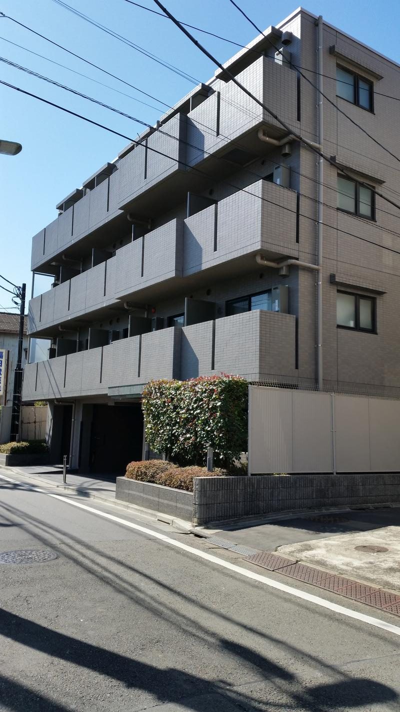 ルーブル大森七番館の外観