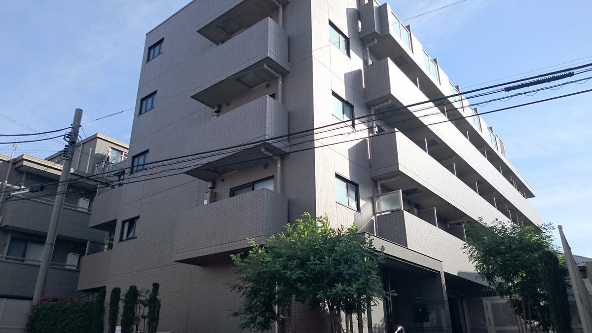 ルーブル練馬参番館の外観