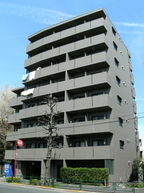 ルーブル都立家政参番館の外観