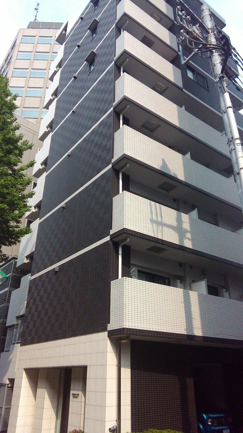 PREMIUM CUBE 笹塚の外観