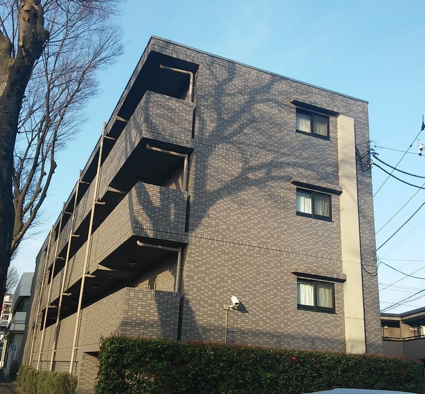 ルーブル千歳烏山の建物外観