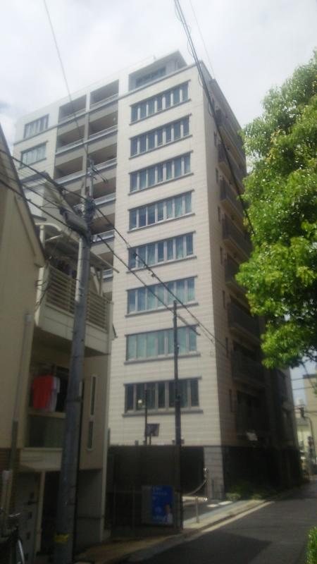 ライオンズ新宿中落合の外観