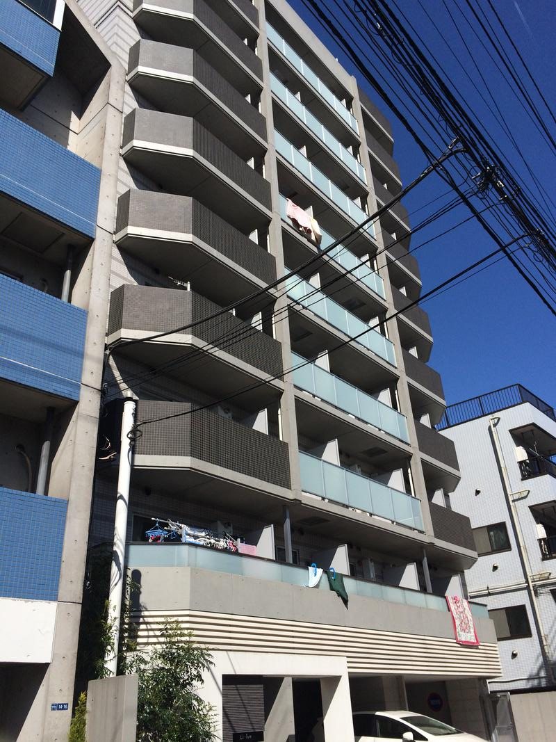 ル・リオン大鳥居の建物外観