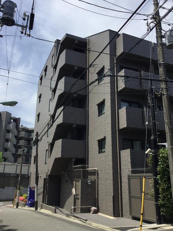 ルーブル旗の台弐番館の外観