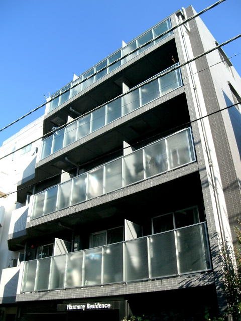 ハーモニーレジデンス西荻窪の建物外観
