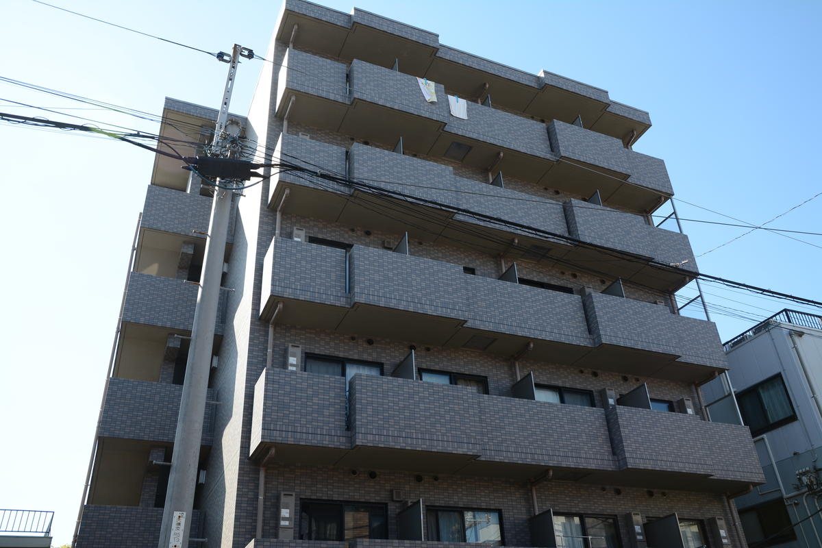 ルーブル多摩川九番館の外観