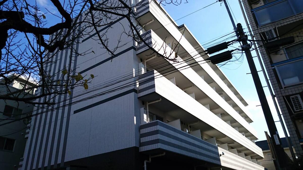 メインステージ武蔵関駅前の外観